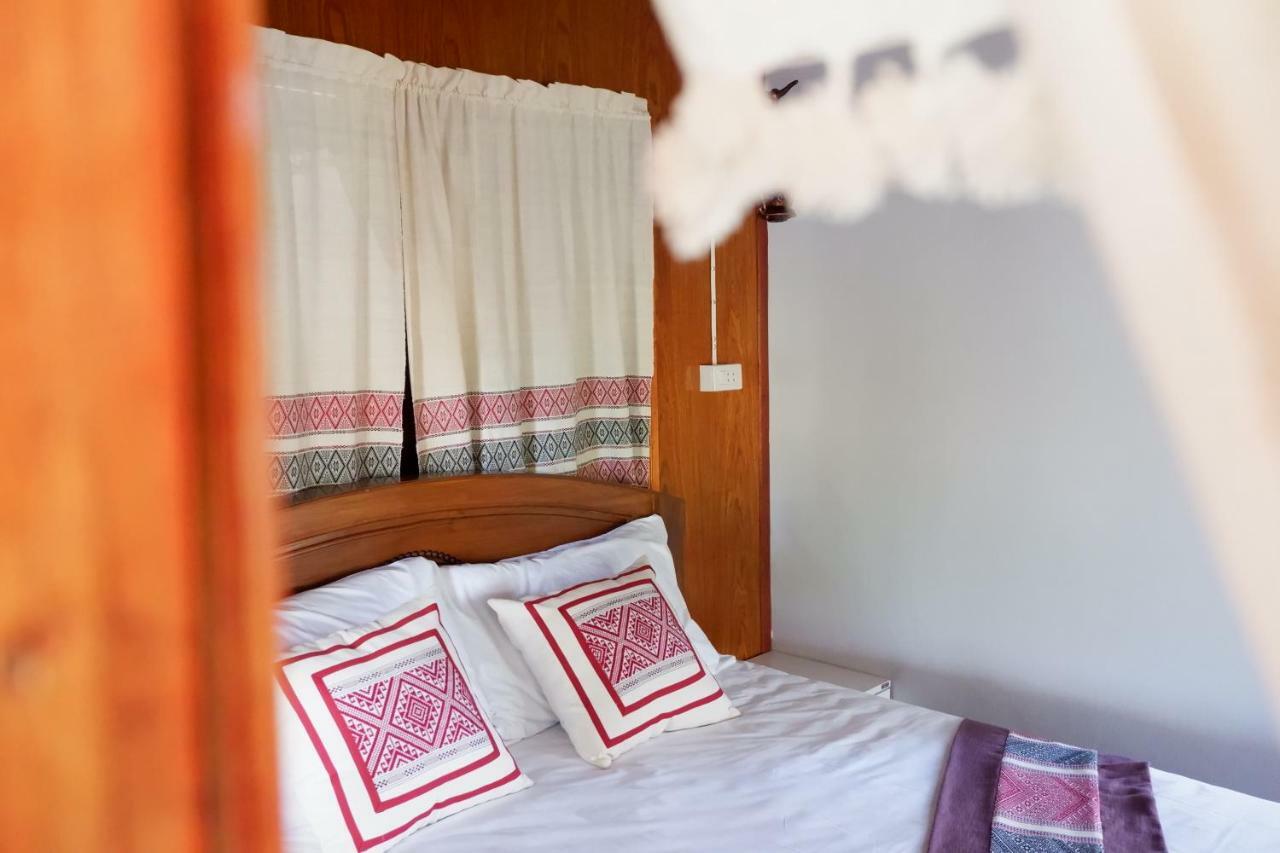 Pan Fai Homestay ナーン エクステリア 写真